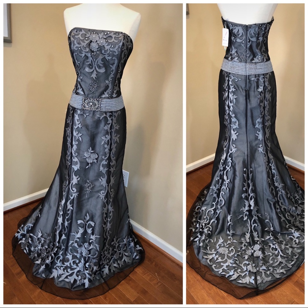 Ball gown